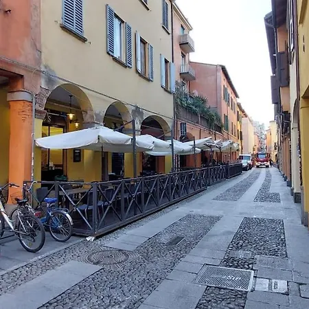 Al Pradel Apartment Bologna